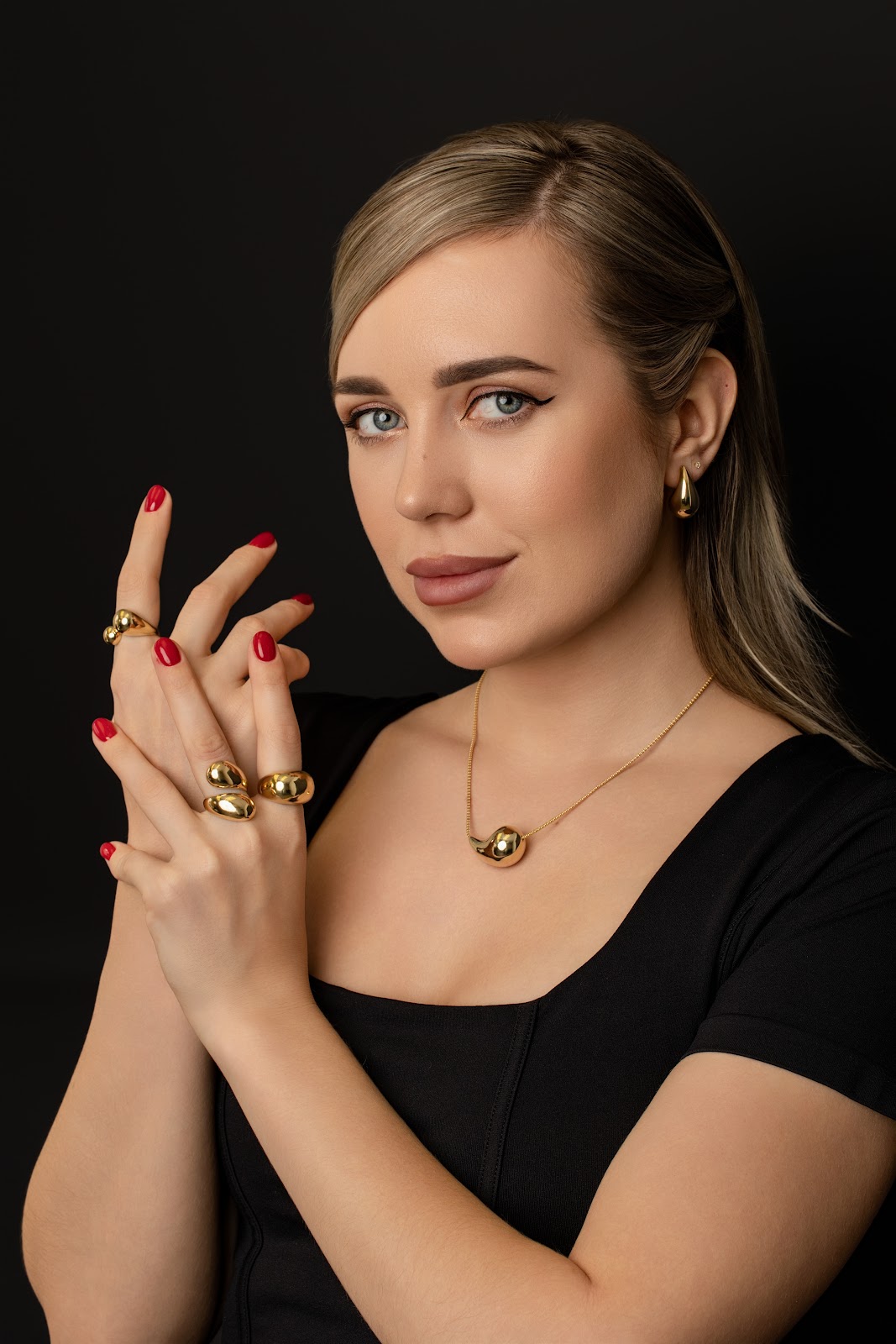 18k Miami gold rings and pendant